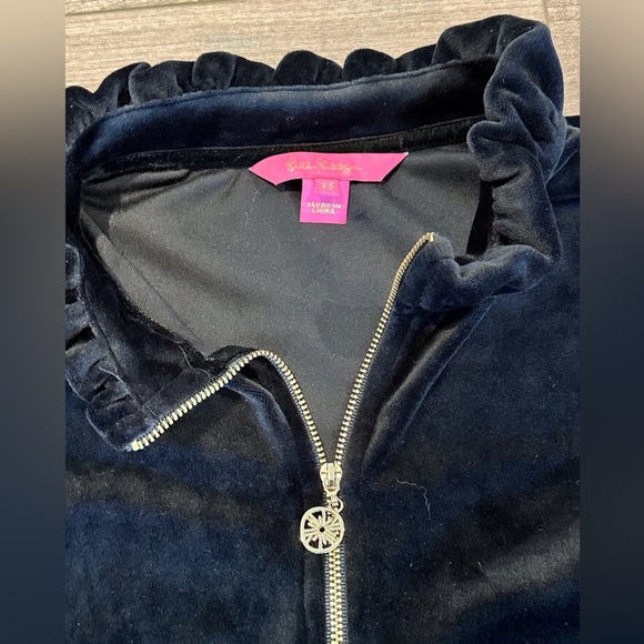 Lilly Pulitzer Skipper Velvet Popover Dress in Black Onyx XS - Picture 4 of 11